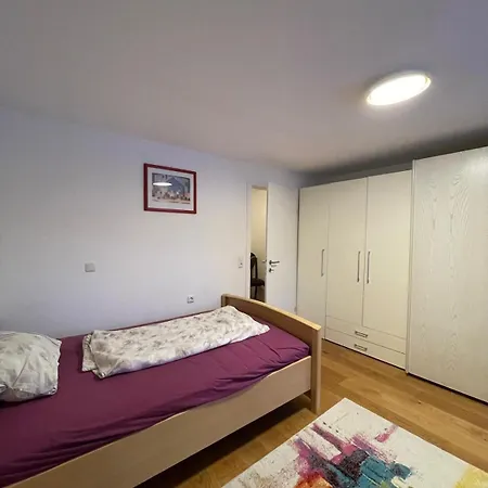 Beim Wiesbau'r *